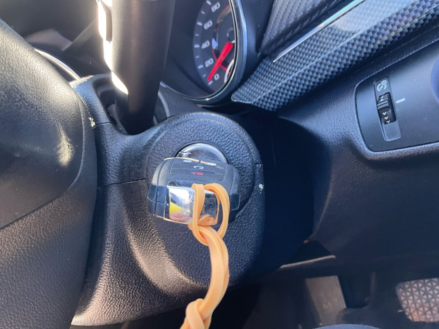 2013 Holden Ute VF  Left Door Mirror 92269473