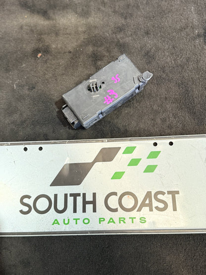 2006-2010 Holden Commodore VE Power Window Control Module 92182518