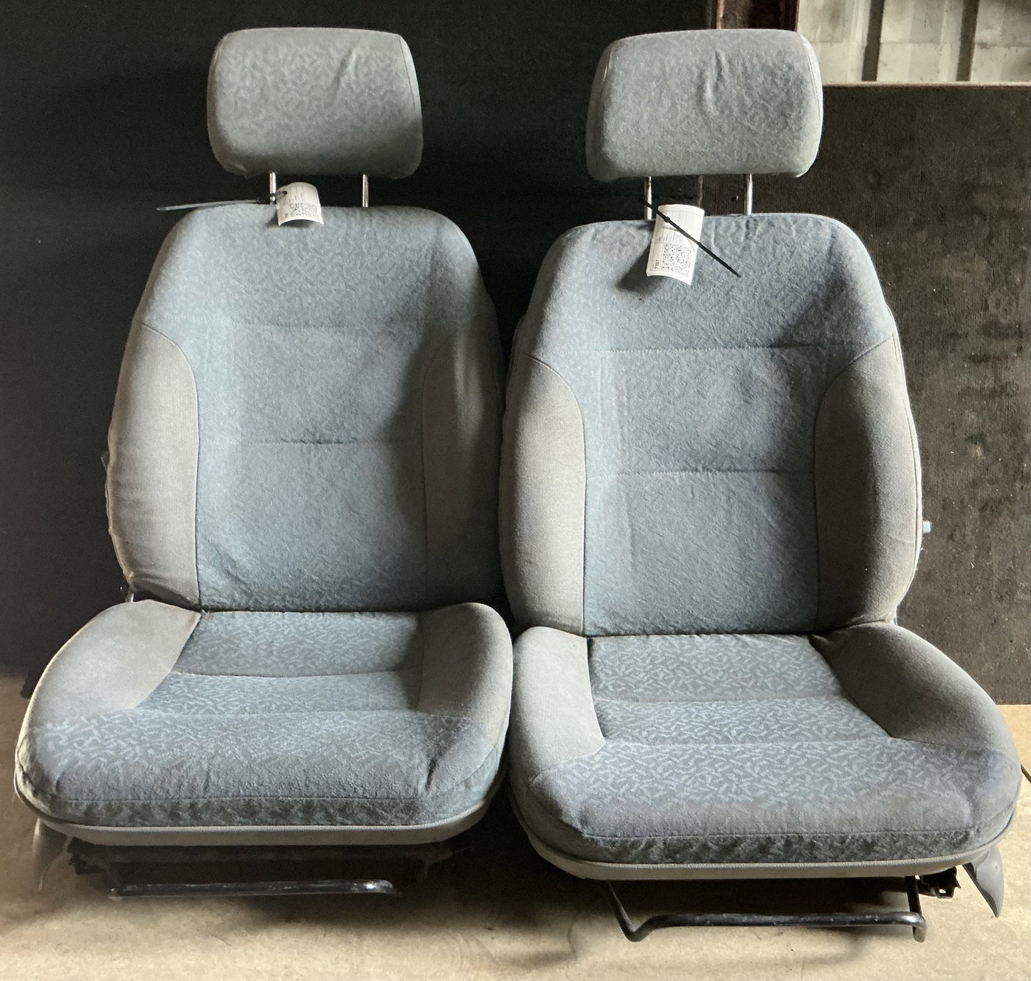 1993-1997 Holden Commodore VR Seats Set