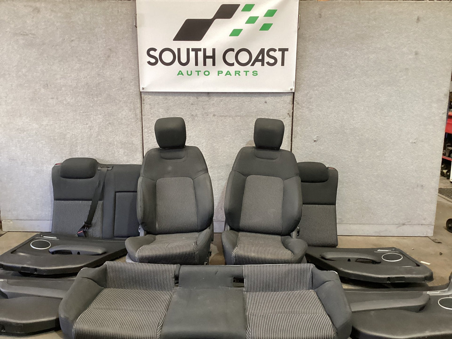 2006 - 2013 Holden Commodore VE  Complete Interior