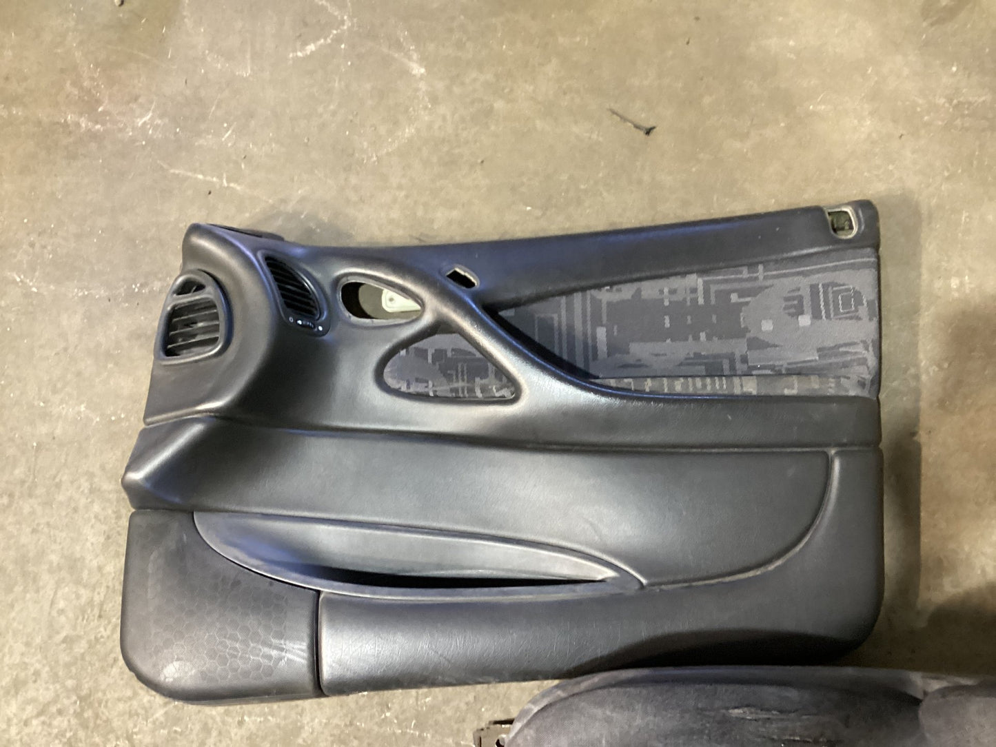 2000 - 2002 Holden Commodore S  Complete Interior VUSPACKUTECOMPLETEINTERIORSEATSDOORTRIMS