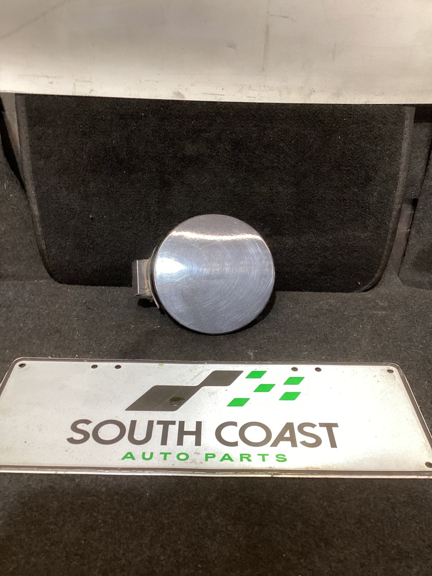 Holden Commodore VR  Fuel Filler Door 922917