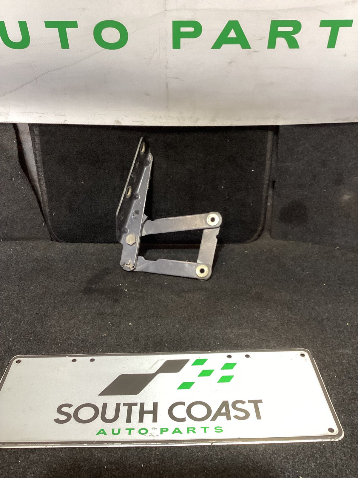 1994 Holden Commodore VR Left Bonnet Hinge