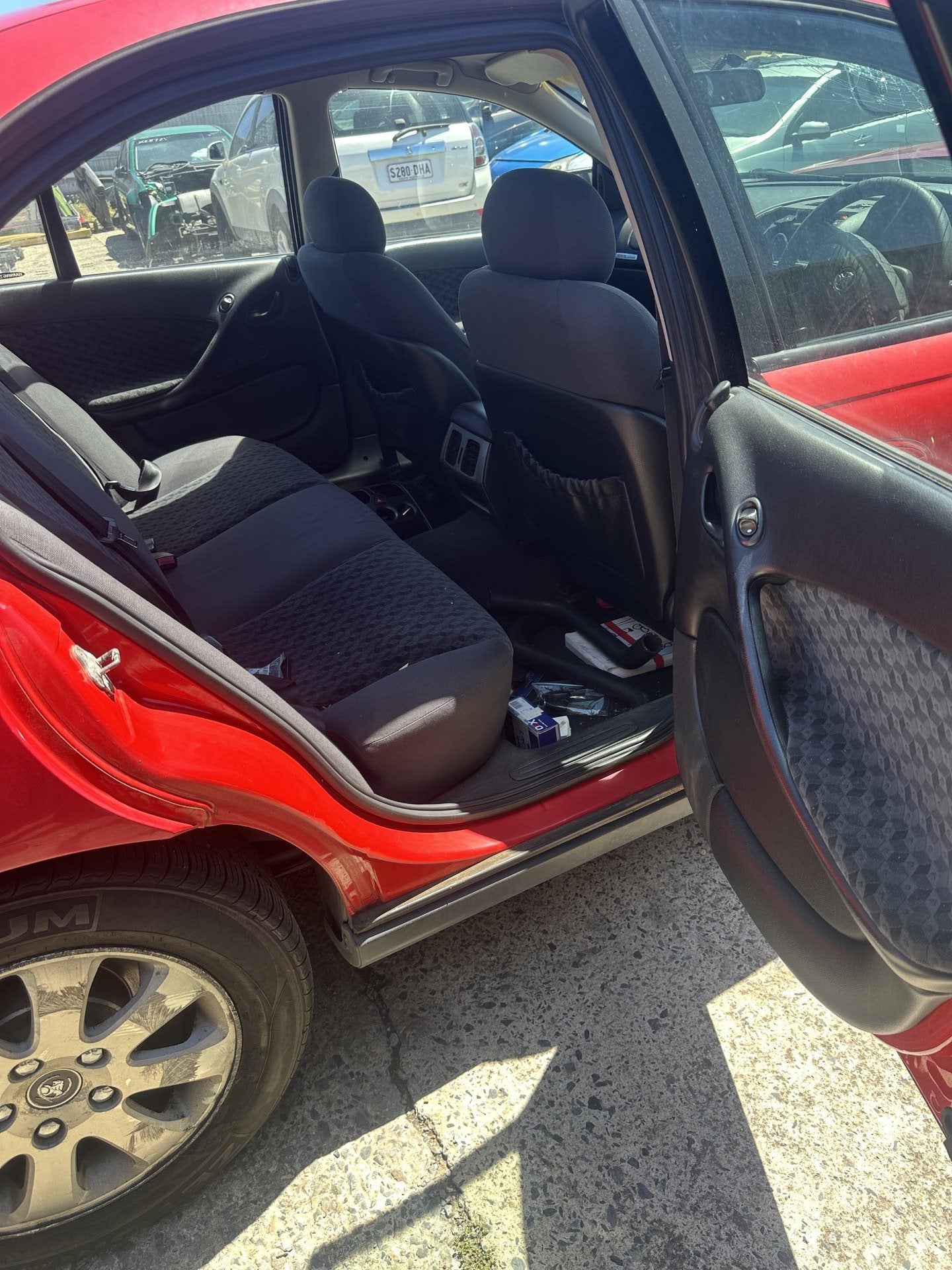 2002 Holden Commodore VY 6G1YK52A03L919138 Speakers