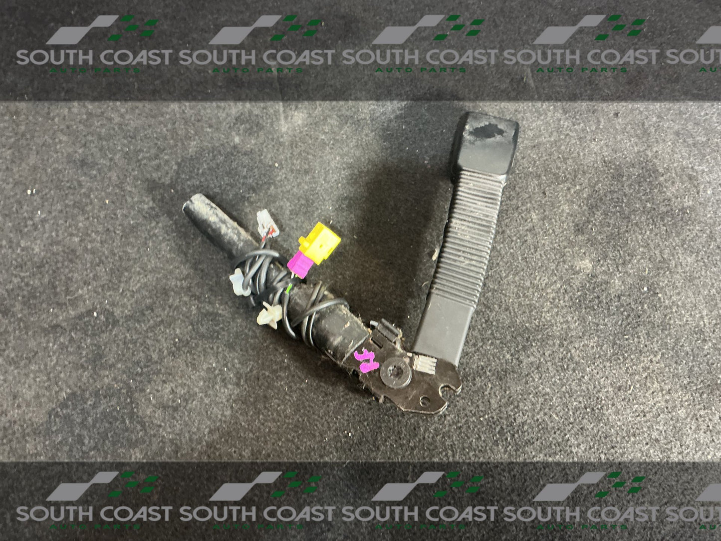 2011 Holden Commodore VE  Right Front Seat Belt Pretensioner