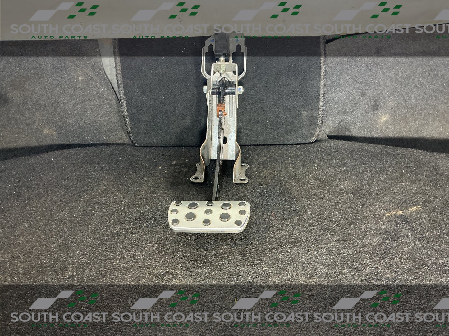 Subaru Forester SH  Brake Pedal