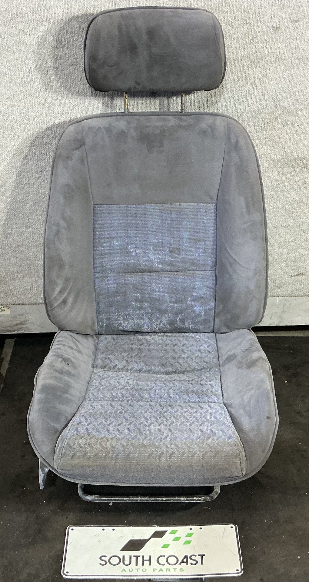 1993-1997 Holden Commodore VR Right Front Seat