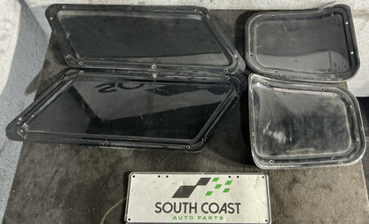 2002 - 2005 Holden Commodore VU 6H8VUK80F2L904753 Tub Panels