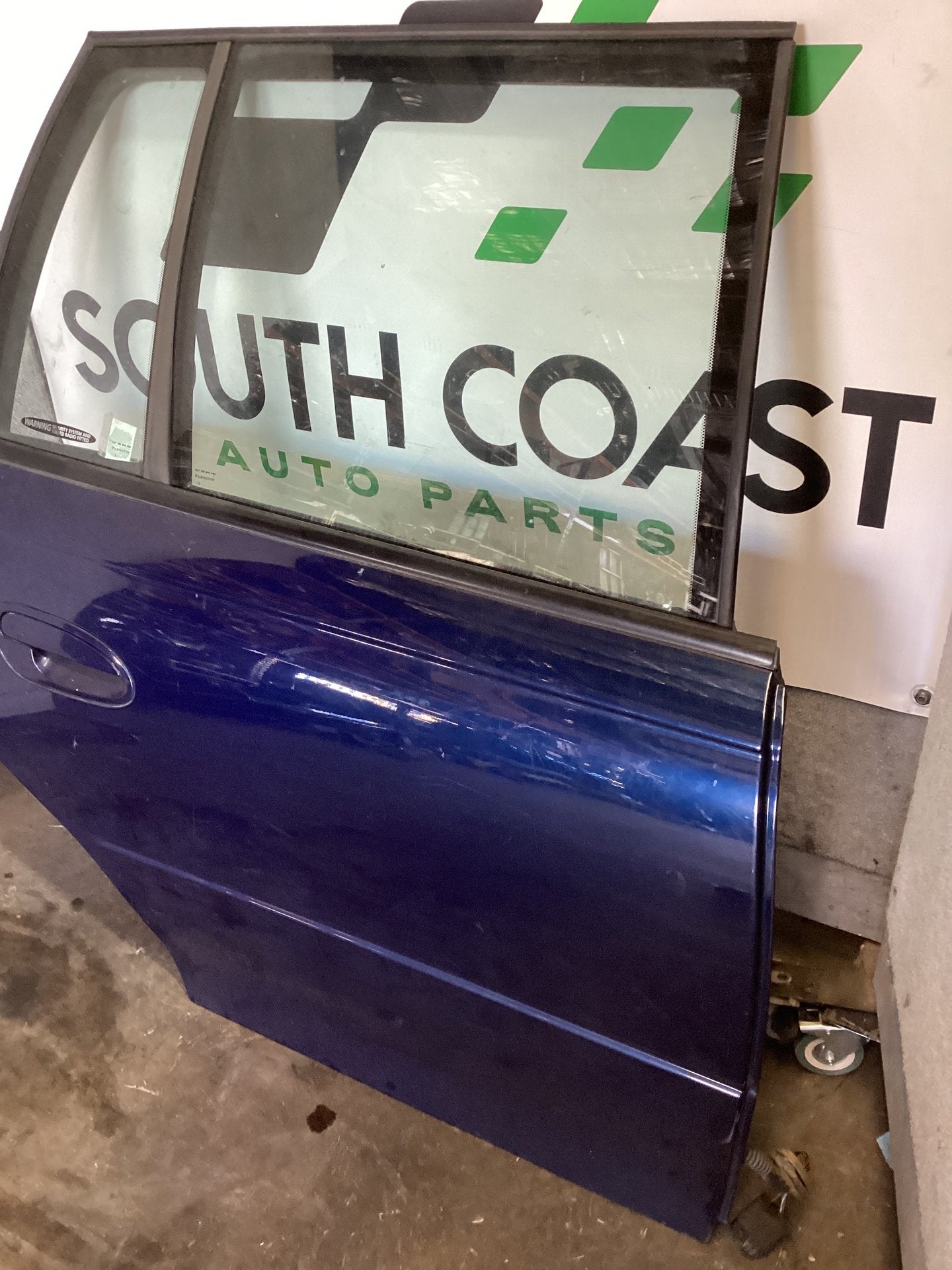 2005 Holden Commodore VZ  Right Rear Door