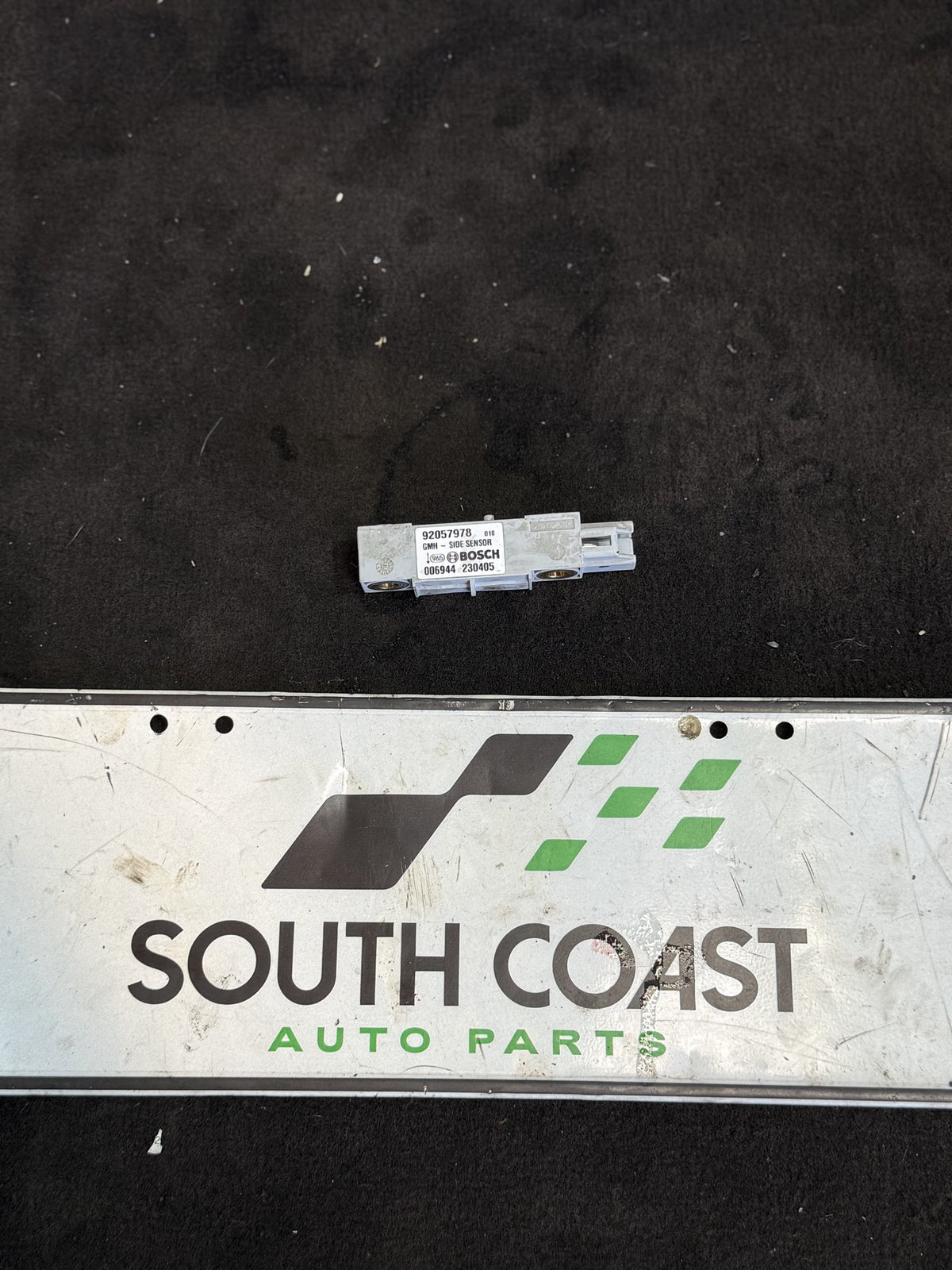 2005-2006 Holden Commodore VZ Side Airbag Sensor 92057978