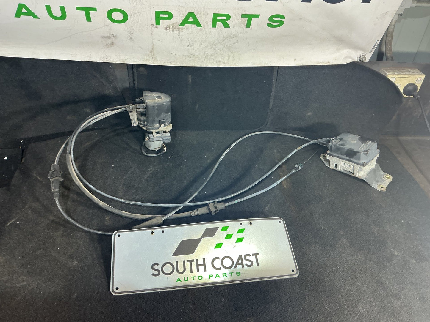 2002 Holden Commodore VY  Cruise Control Unit