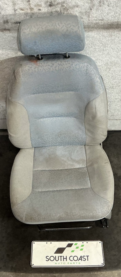1994 Holden Commodore VR 6H8VRK19HSL781543 Complete Interior