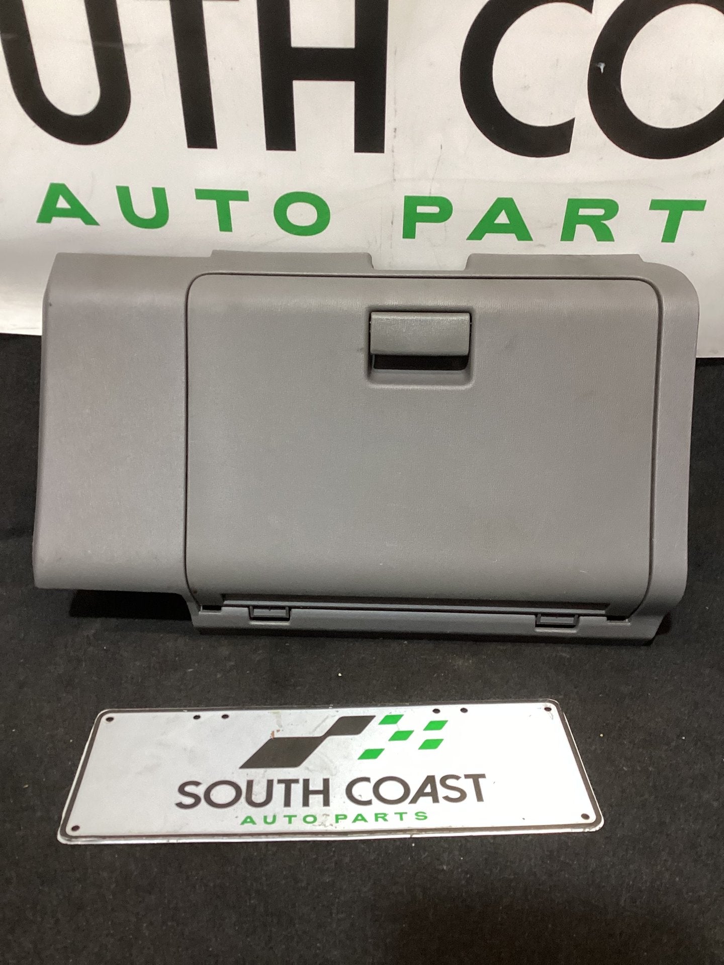 Holden Colorado RG U148CK Glove Box