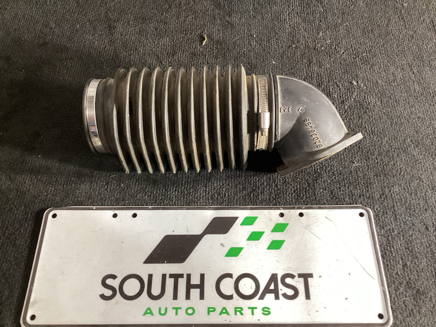 1992 Holden Commodore VP  Air Flow Meter Hose Elbow 92036458