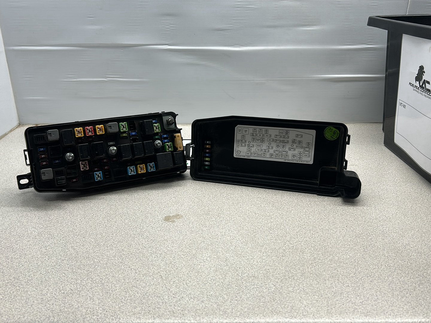 Holden Captiva   Fuse Box 95471067