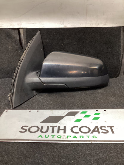 Holden Calais VE 6G1EX55768L940846 Left Door Mirror 92202270270