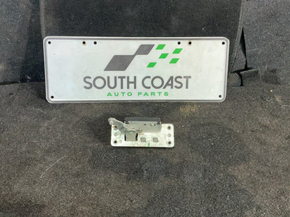 2005 Holden Commodore VZ  Tailgate Latch