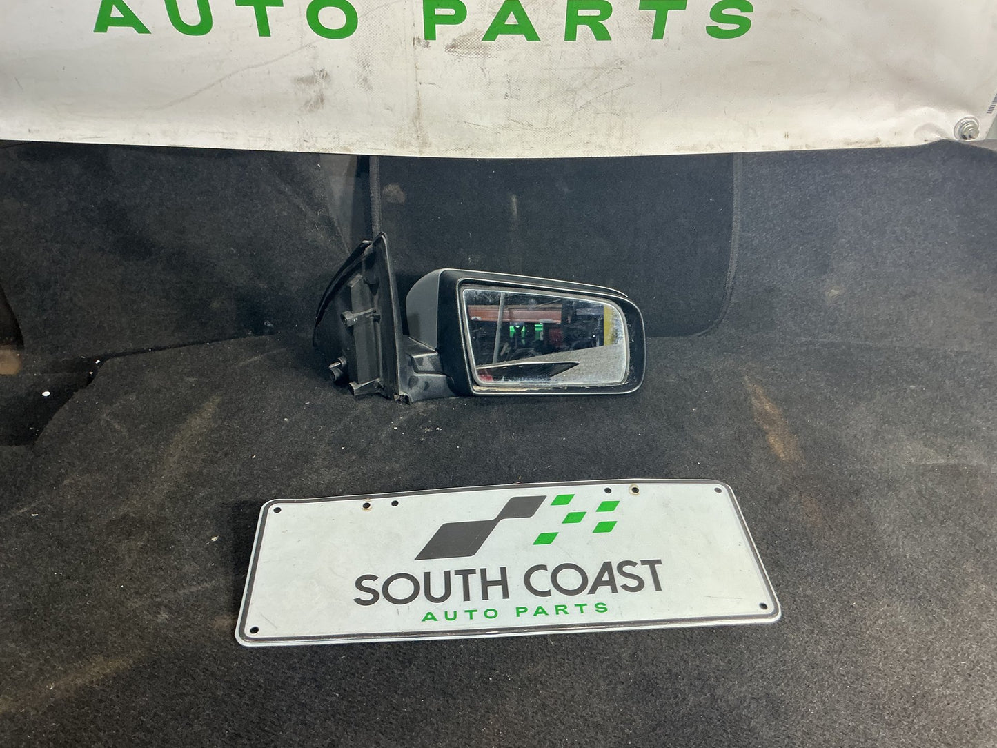 2002 Holden Commodore VY  Right Door Mirror