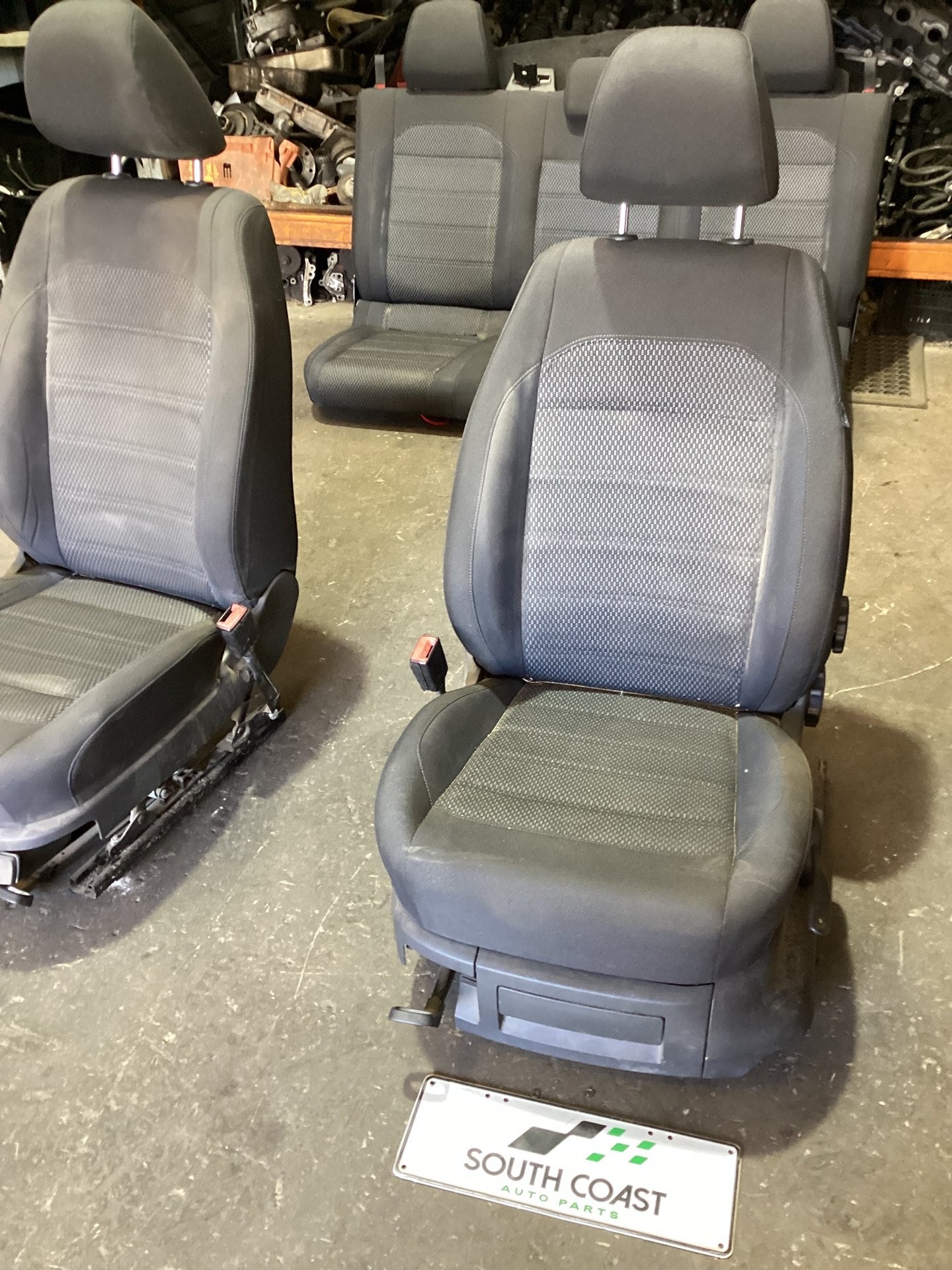 2018 Volkswagen Amarok   Complete Interior