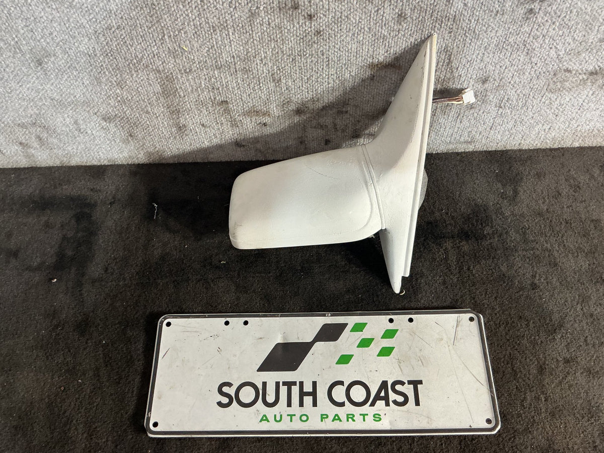 1994 Holden Commodore VR 6H8VRK19HSL781543 Left Door Mirror