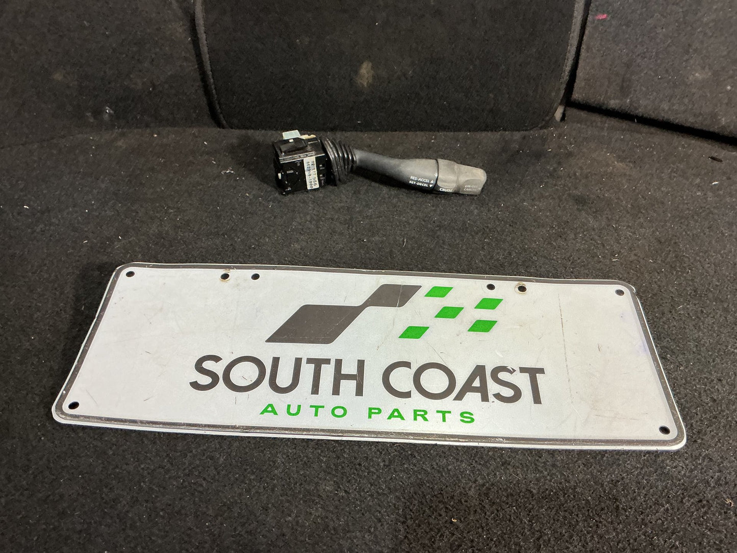 2010 Holden Commodore Indicator Stalk 92177956