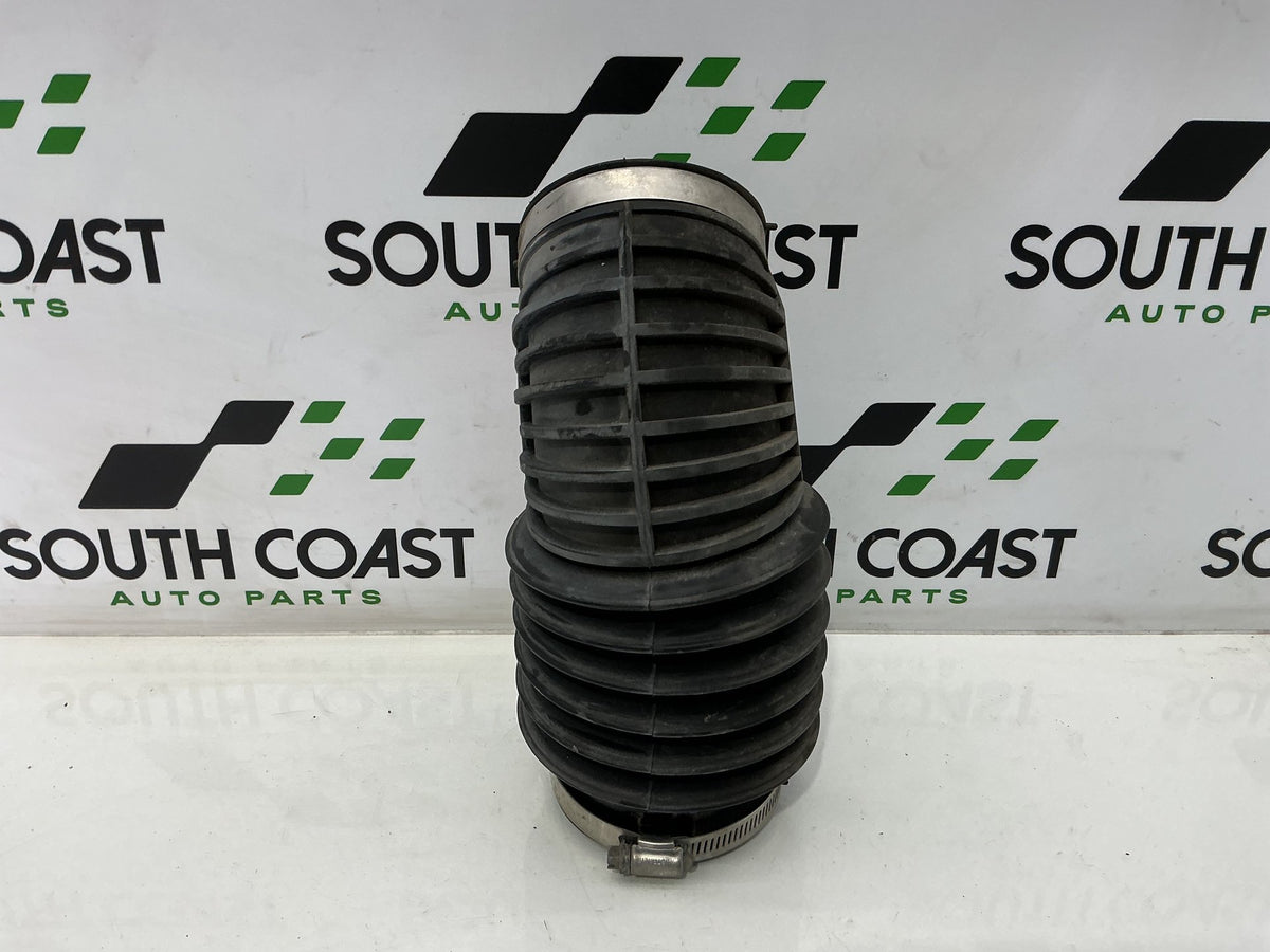 1999 Holden Commodore VT 6H8VTK69HXL423830 Air Cleaner Duct/Hose
