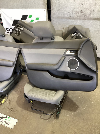 2010 - 2013 Holden Commodore VE 6G1EK5E79BL526529 Complete Interior