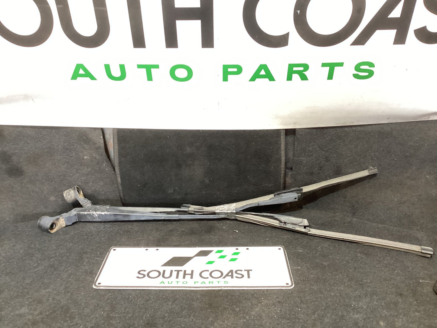 Holden Colorado RG U148CK Wiper Arm Pair