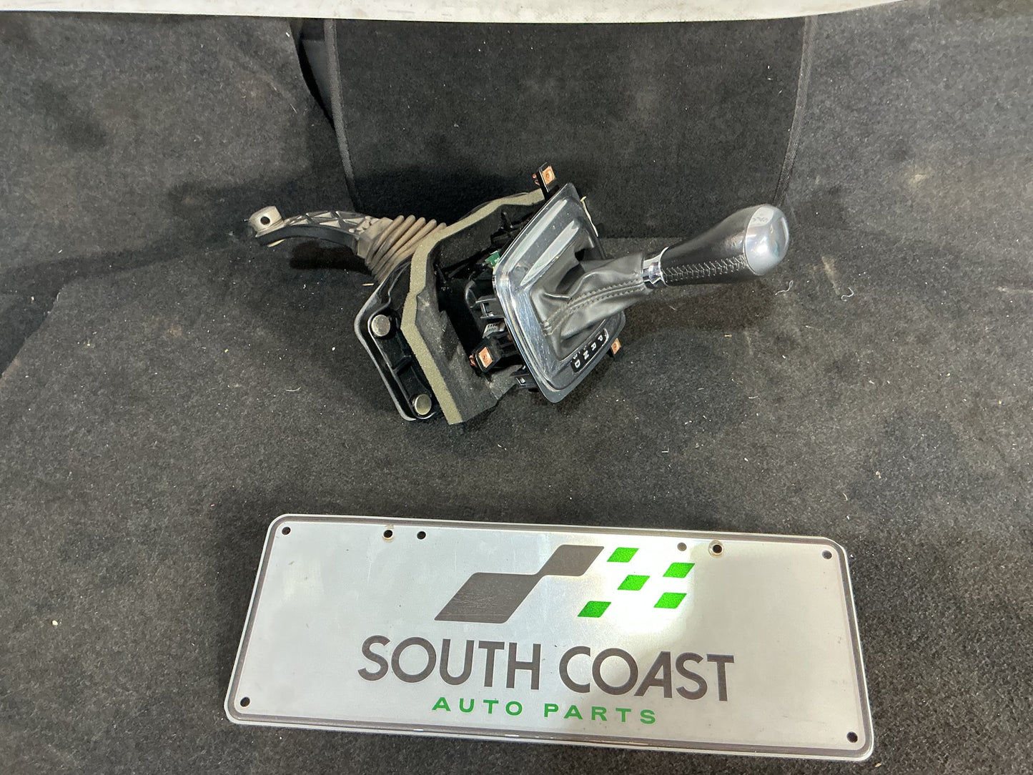 2013 Holden Ute VF  Gear Stick/Shifter