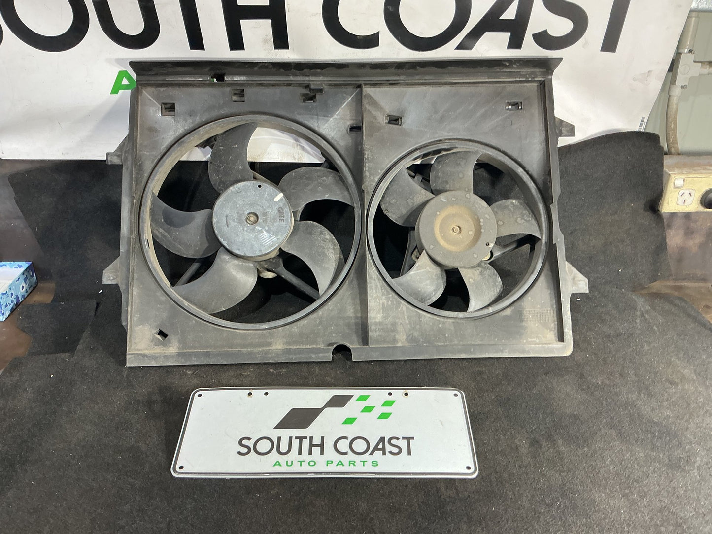 2005 Holden Commodore VZ  Radiator Fan