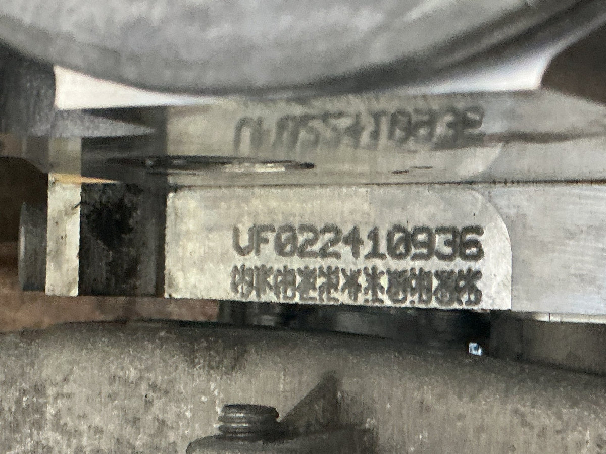 2002 Holden Statesman WH Engine