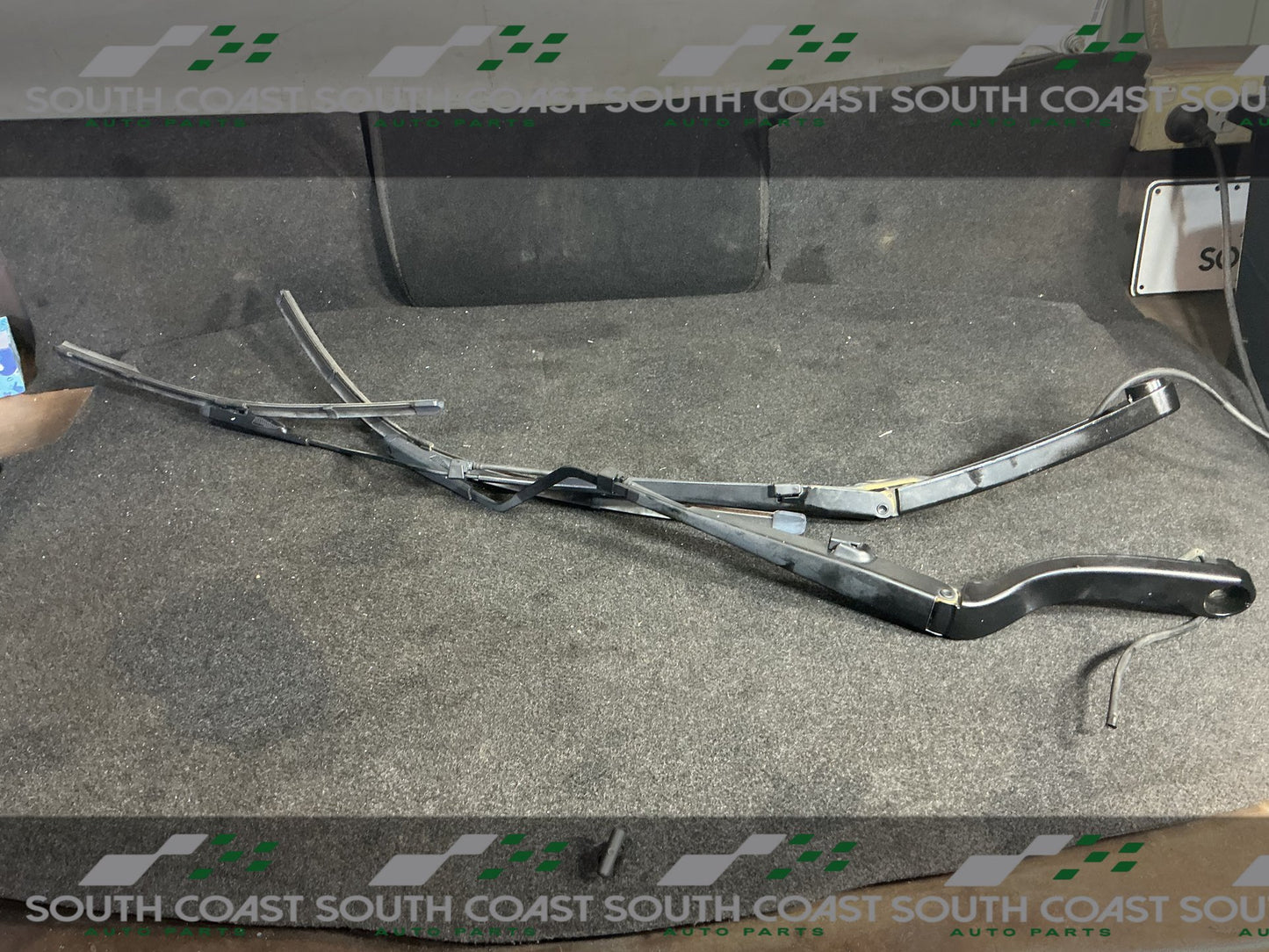 2011 Holden Commodore VE Wiper Arm Pair