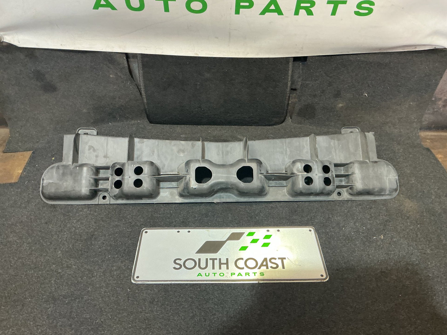 Holden Calais VE 6G1EX55768L940846 Front Bar Absorber 92159495