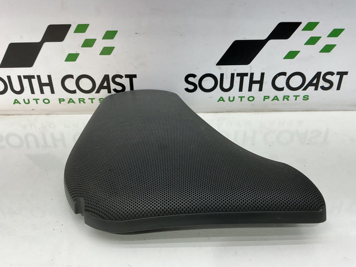 1999 Holden Commodore VT 6H8VTK69HXL423830 Right Door Speaker