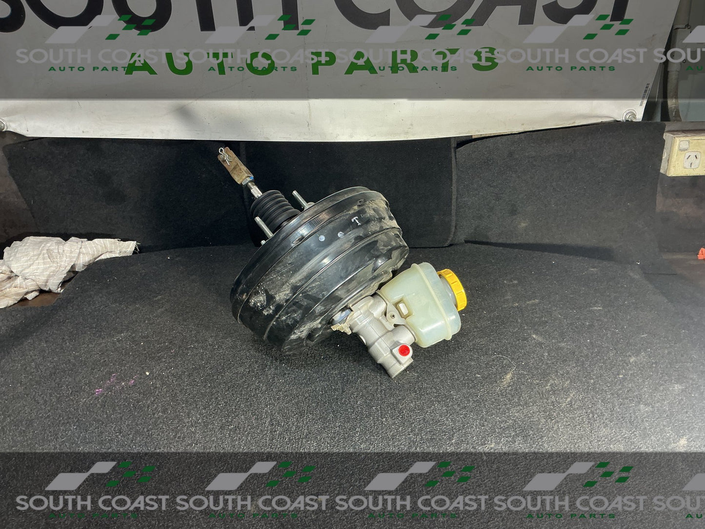 Subaru Forester SH  Brake Booster