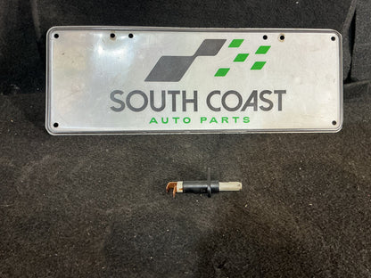 2005 Holden Commodore VZ  Hatch Light Switch