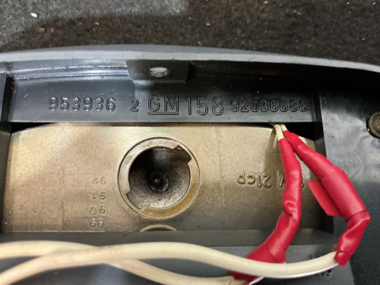 1990 Holden Statesman VQ 6H8VSY19UML459969 EYE LEVEL BRAKE LIGHT 92036686