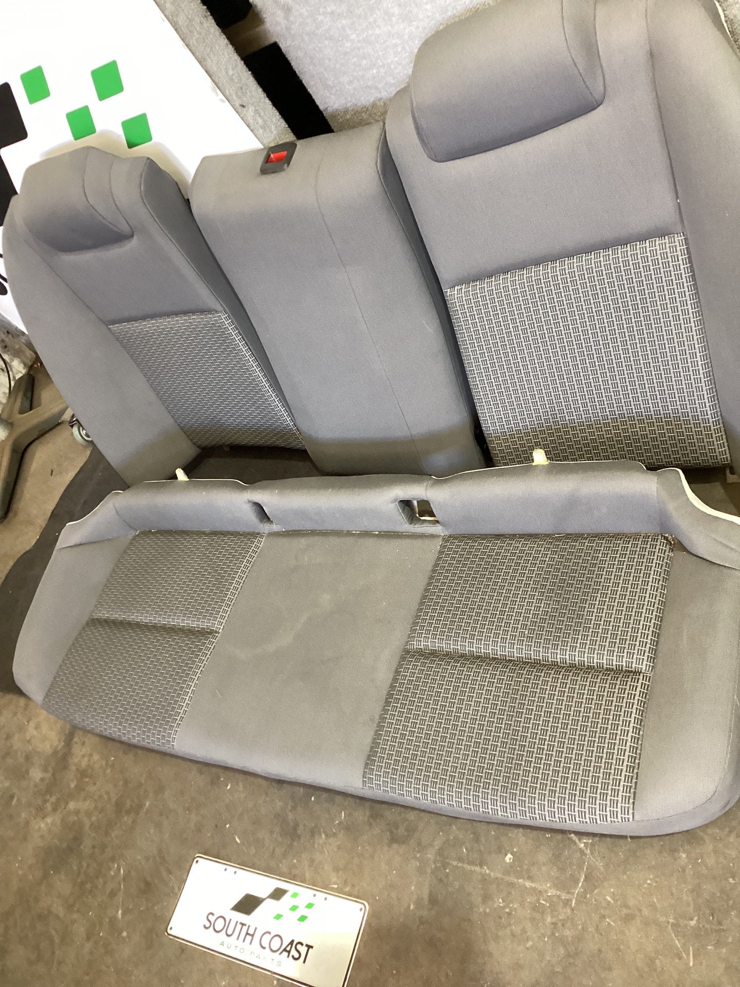 2010 - 2013 Holden Commodore VE 6G1EK5E79BL526529 Complete Interior