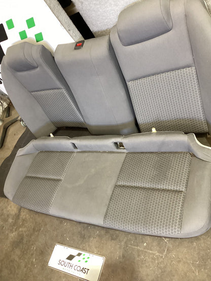2010 - 2013 Holden Commodore VE 6G1EK5E79BL526529 Complete Interior