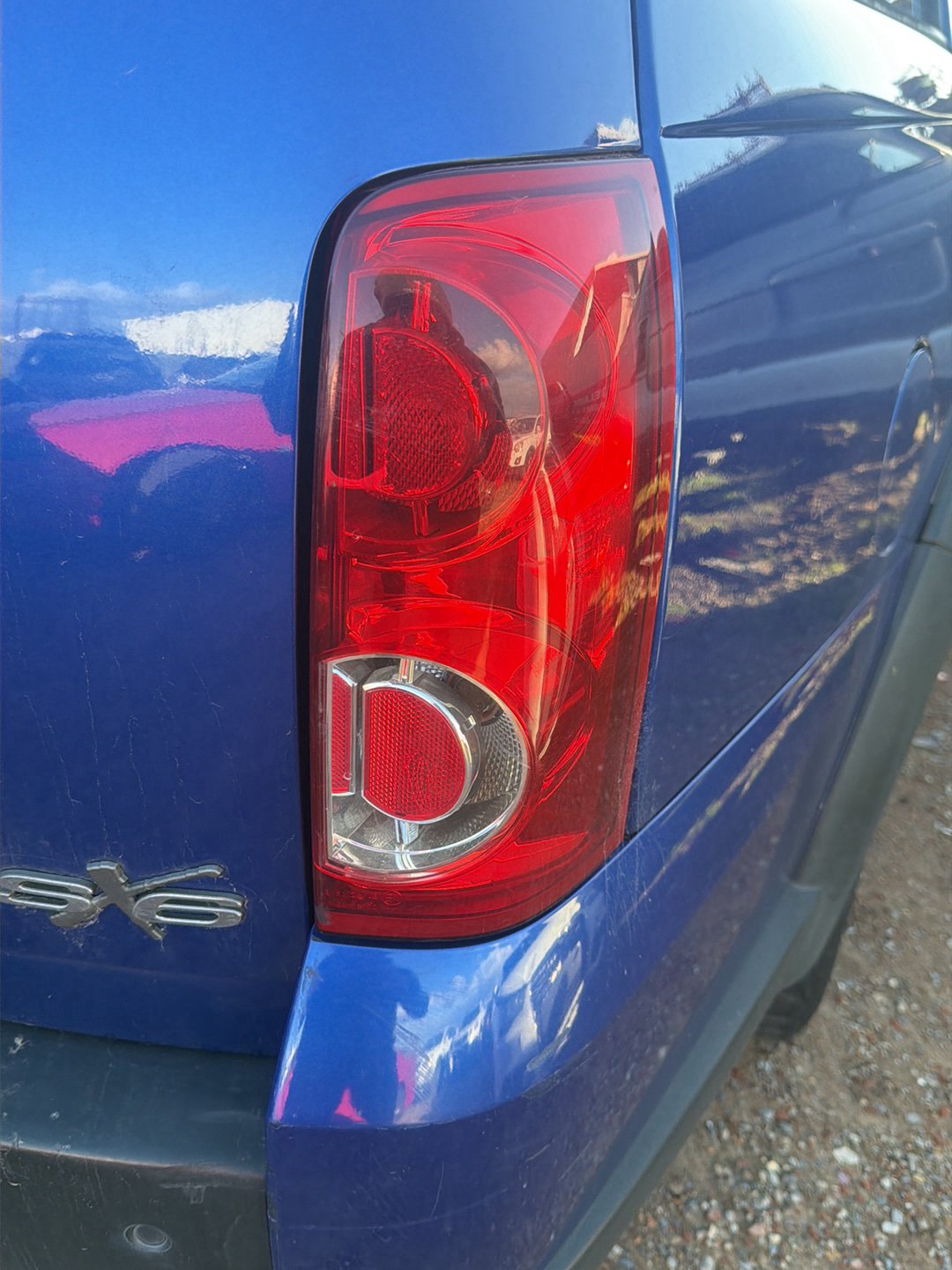 2005 Holden Adventra VZ 6G1ZM84785L518795 Right Taillight