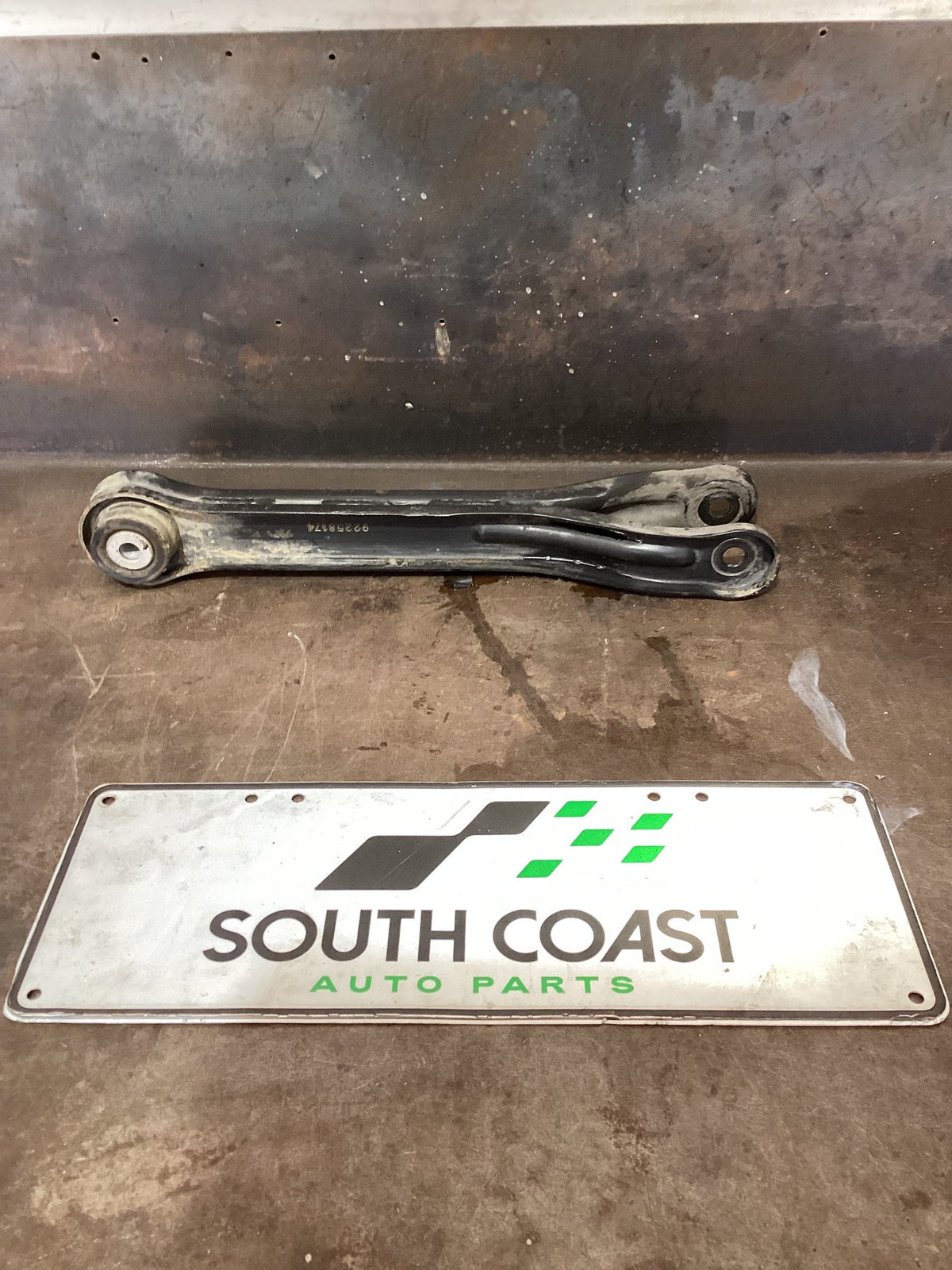2013-2015 Holden Commodore VF Left Rear Lower Control Arm 92258174