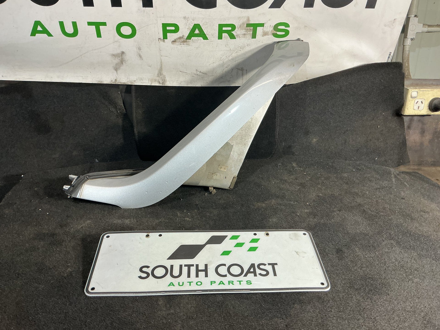 2013 Holden Ute VF  Right Sailplane 92207196