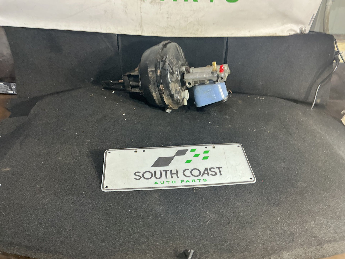 1990 Holden Statesman VQ 6H8VSY19UML459969 Brake Booster