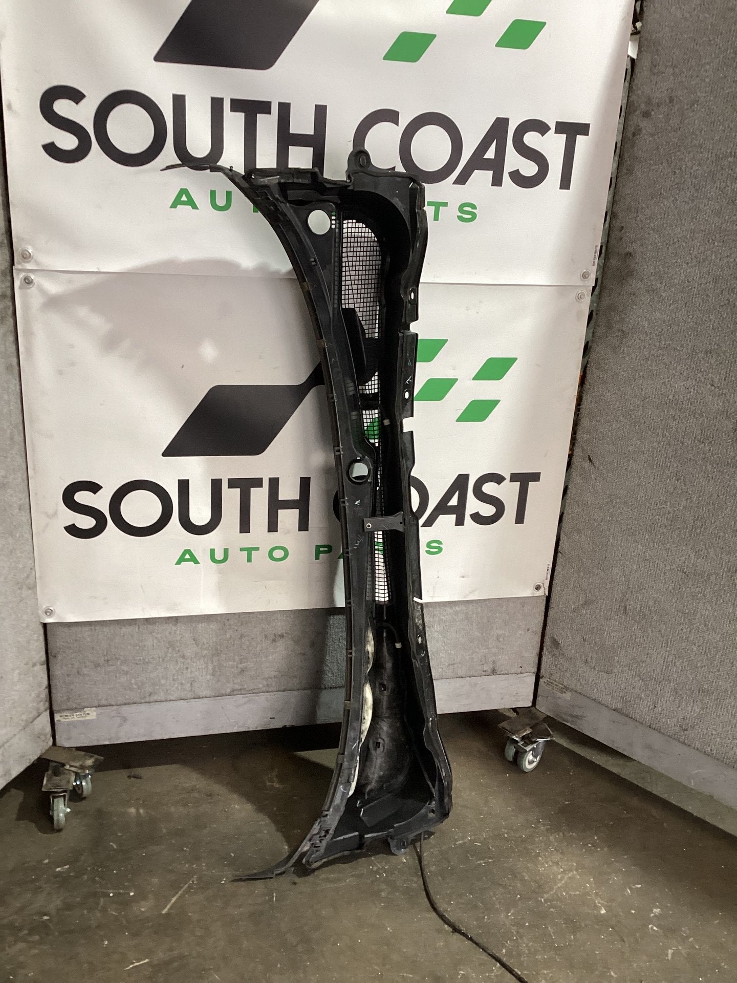2008 Subaru Forester SH Wiper Motor Cover