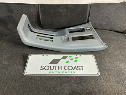1990 Holden Statesman VQ 6H8VSY19UML459969 Shifter Surround 92035612