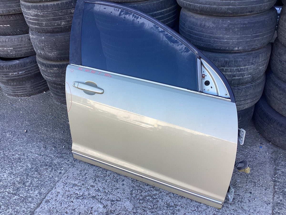 2010 Holden Statesman WM Right Front Door WMRIGHTFRONTDOORPAINT385N