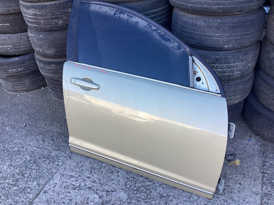 2010 Holden Statesman WM Right Front Door WMRIGHTFRONTDOORPAINT385N