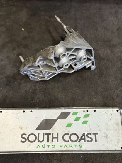 2005-2006 Holden Commodore VZ Air Compressor Bracket 92066396