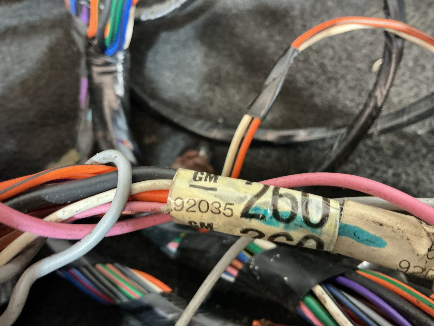 1990 Holden Statesman VQ 6H8VSY19UML459969 Wiring Harness 92035260