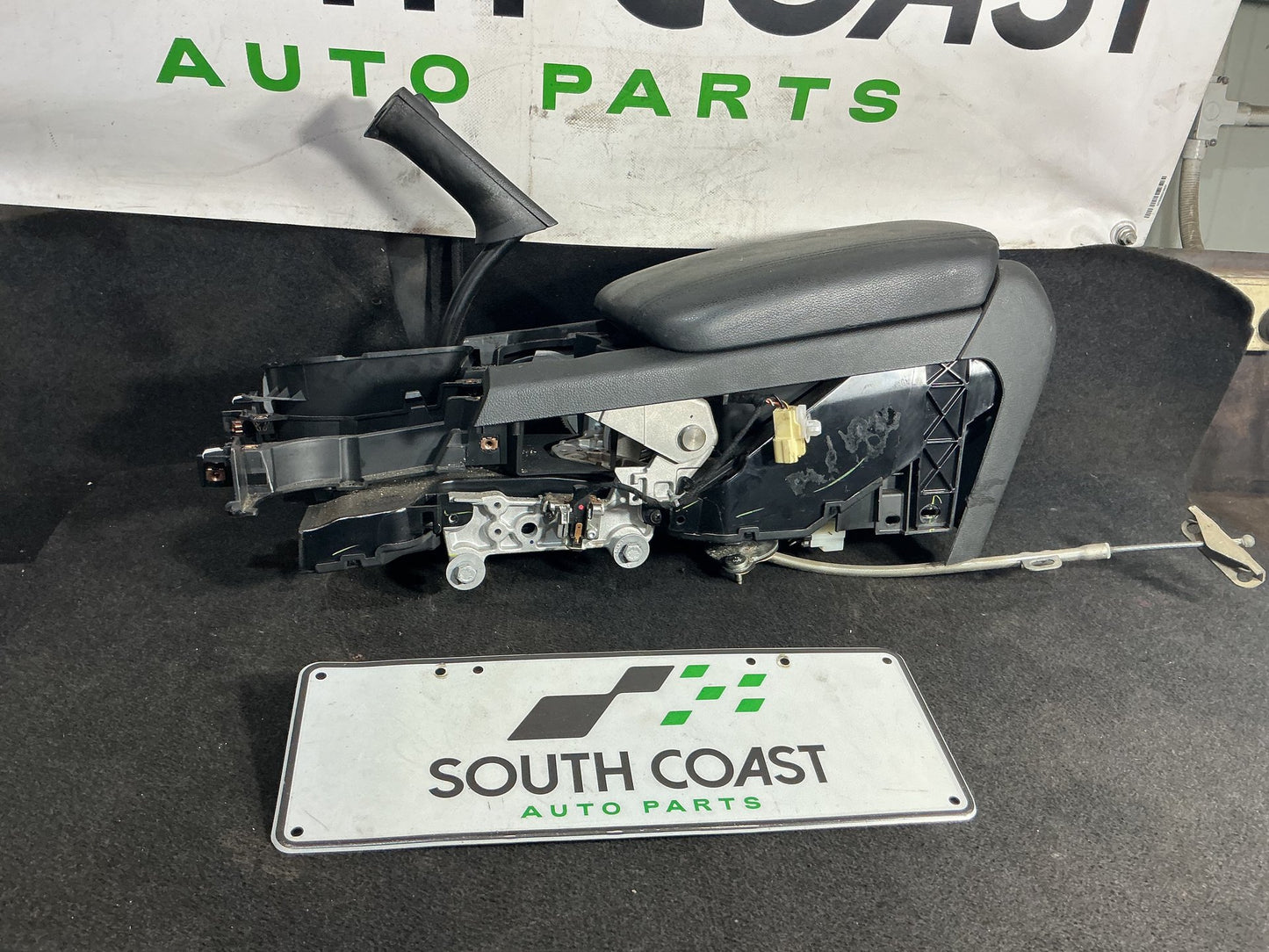 2009 Holden Calais VE  Centre Console